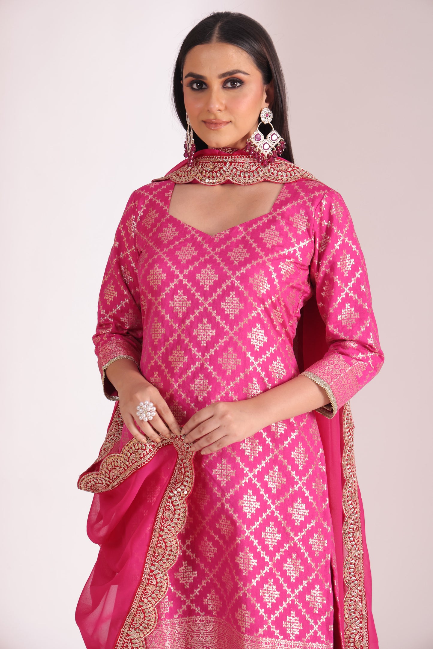 Noorika Fuschia Chanderi Kurta with Pant and dupatta- set of 3