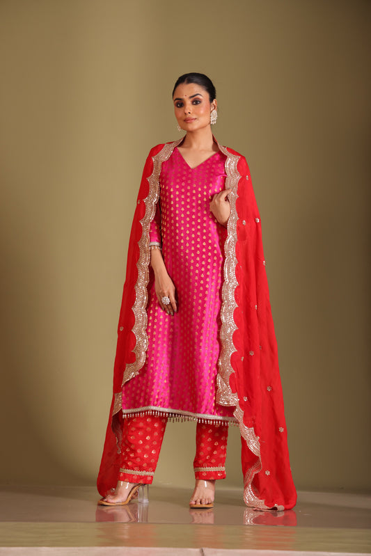 Noorika Rani Kurta with pant and dupatta- set of 3