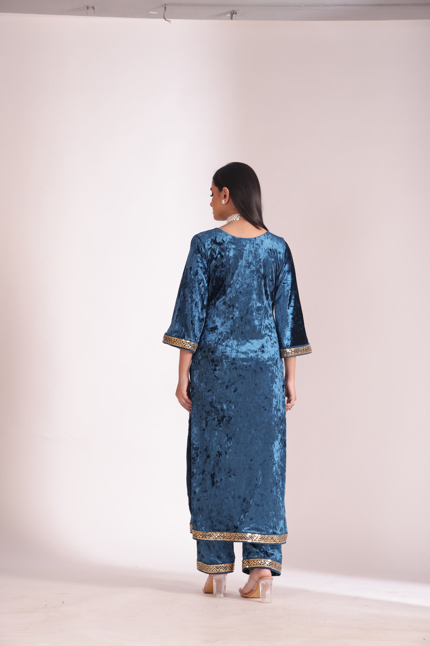 Noor-E-Zar Teal Velvet Kurta with velvet pants and Shawl - Set of 3