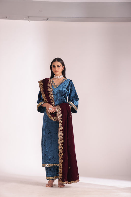 Noor-E-Zar Teal Velvet Kurta with velvet pants and Shawl - Set of 3
