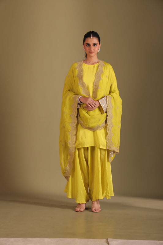 Jhalak Lime Kurta with Dhoti Pant and Dupatta- set of 3