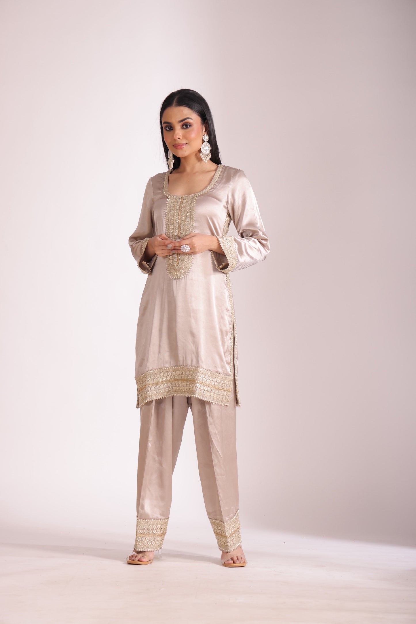 Jhalak Beige Kurta with Farsi Salwar and Dupatta- set of 3