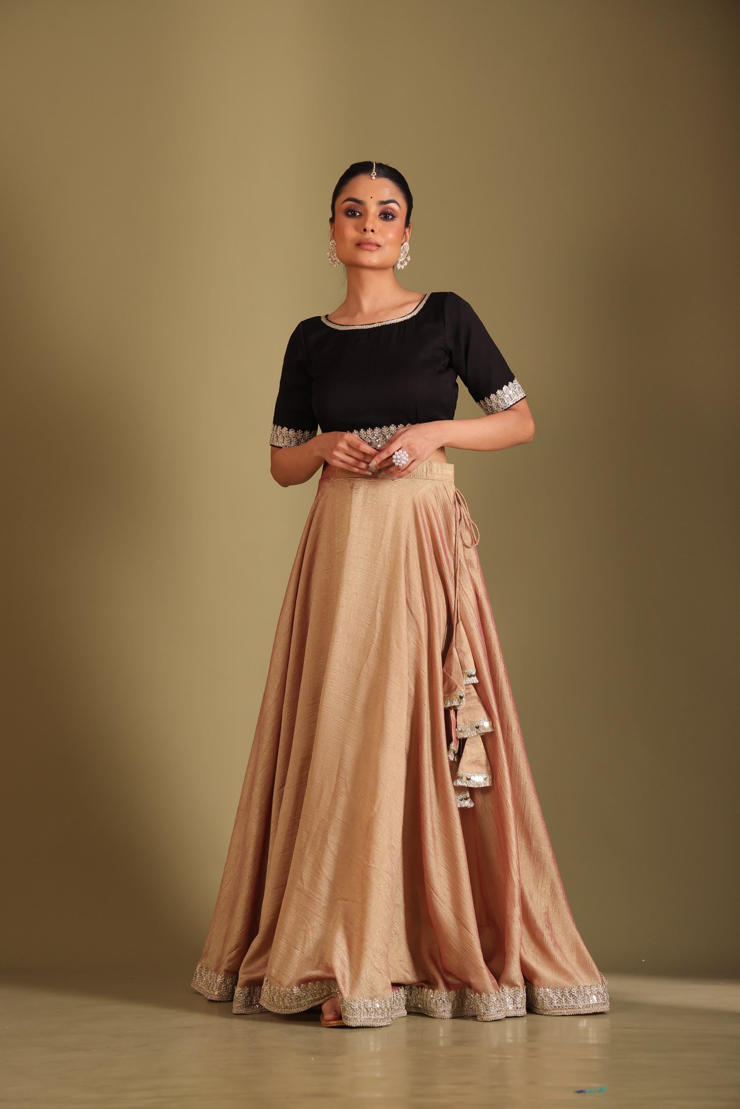 Jhalak Blouse with Lehenga and Dupatta- set of 3