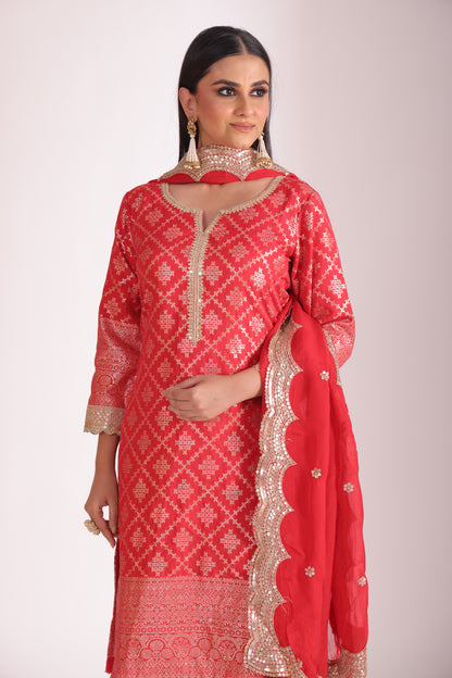 Noorika Red Chanderi Kurta with Pant and dupatta- set of 3