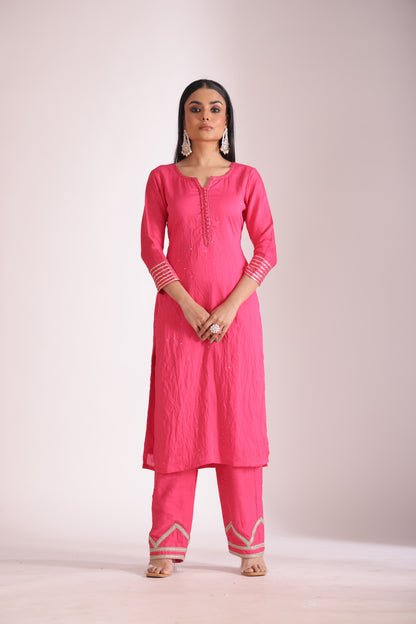 Mastani Fuschia Chanderi Kurta and Pant with dupatta- set of 3
