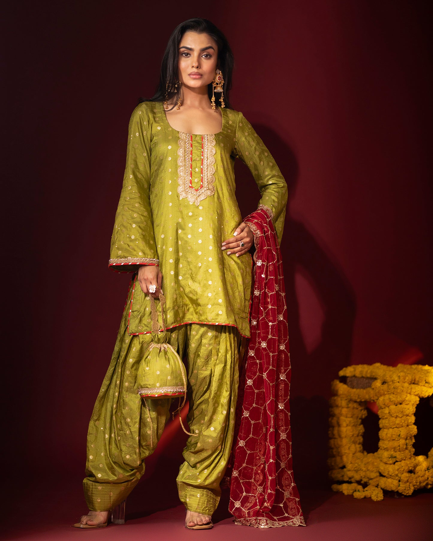 Tana Bana Pista Green Potli