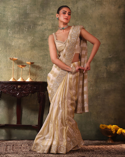Sunheri 2.0 Two-Tone Silk Tissue Saree
